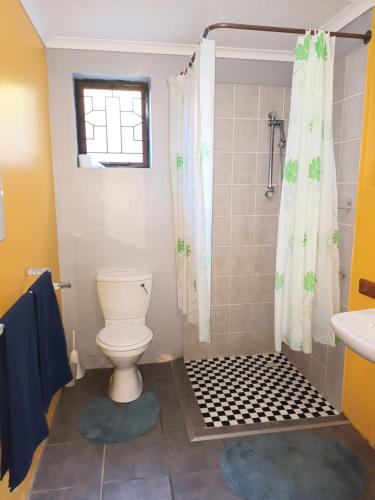 Bathroom, Peaceful 1-bedroom loft in Sunnyside in Grahamstown