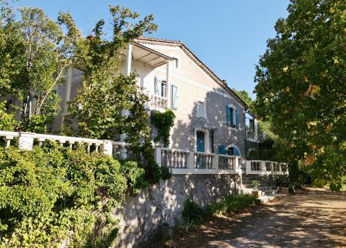 Viesnīcas āriene, Mas des TRAVES Anduze avec piscine in Saint-Sebastien-d'Aigrefeuille