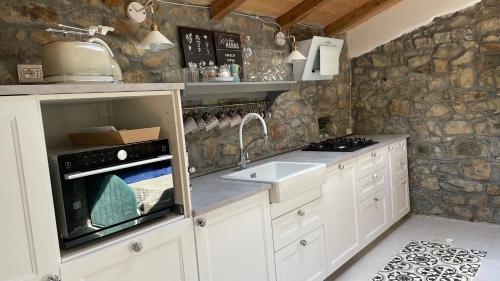 Metato con piscina e giardino gîte à louer Crasciana