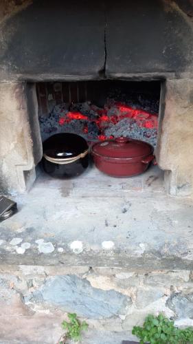 Metato con piscina e giardino