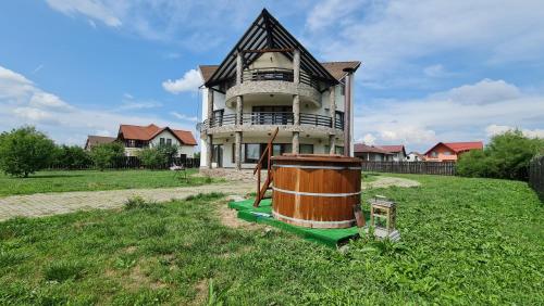 Cozy Home near Baile Sarate - Accommodation - Sîngeorgiu de Mureş