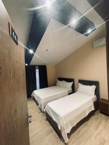 SR99 Hotel, Tirana (photo 7)