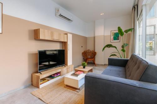 Brassbell l Zamalek l Jeddah Tower Room Type - Two-Bedroom Deluxe Apartment