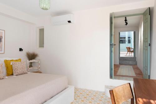 La AMARA Lounis - en el casco antiguo de Frigiliana, Nerja