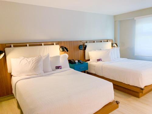 2 double beds