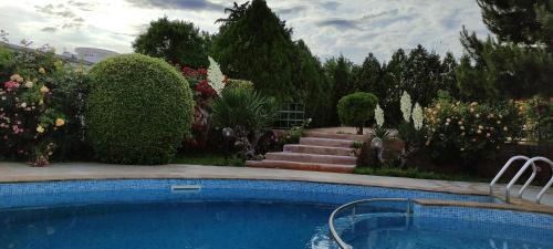 Villa Byala Grape House