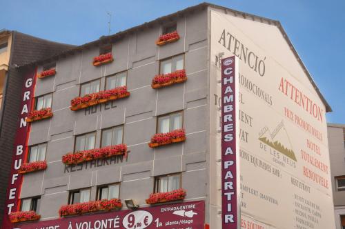 Hotel Les Neus - Pas de la Casa / Grau Roig