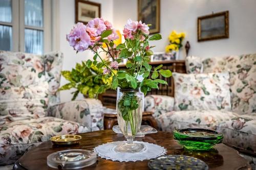 阿卡萨帝丽莉旅馆 