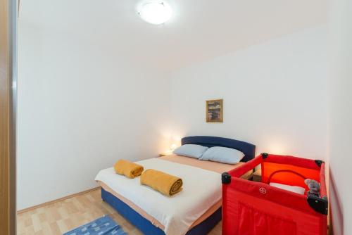 One-Bedroom Apartment with Terrace image 10