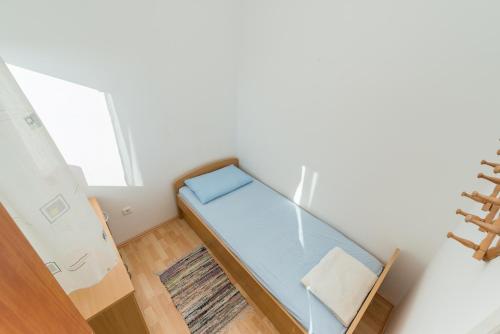 Two-Bedroom Apartment with Terrace image 10