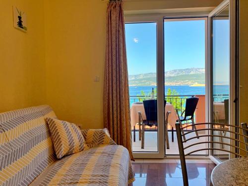 One-Bedroom Apartment with Terrace and Sea View room in Apartments by the sea Silo Krk - 18680