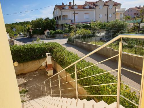 Apartments with parking space Silo Krk - 18705 - image 3