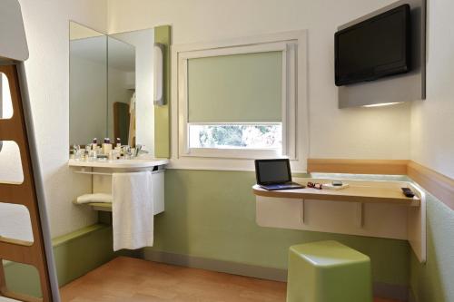 IBIS Budget Aix en Provence Est Le Canet