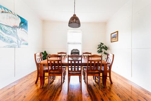 Faciliteter, Pinkerton House in Koorawatha