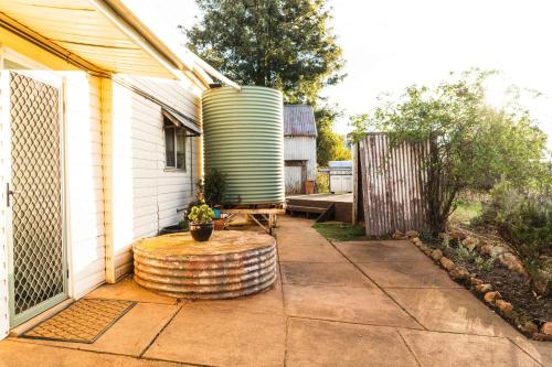 Faciliteter, Pinkerton House in Koorawatha