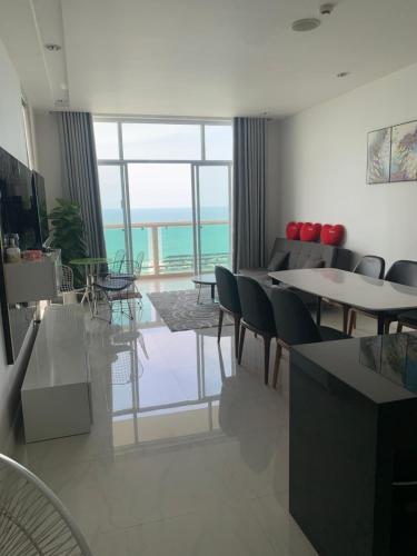 Căn Hộ Nghĩ Dưỡng Ocean Vista ( 3 Phòng Ngủ )