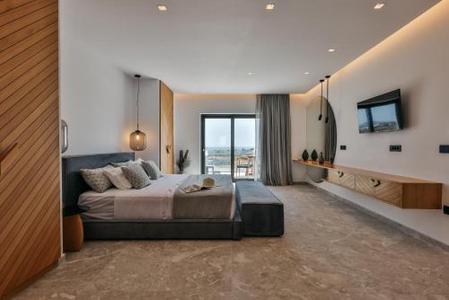 383595897 Milestones Naxos