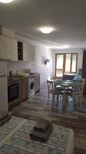 Estreya, Tsarevo (foto 11)