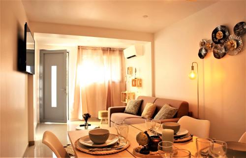 #Golden Dream's By Nogar'Homes -Wi-Fi-Netflix-Climatisation-Parking - Apartment - Nogaro