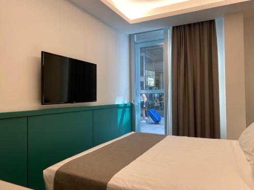 Smart Hotel Napoli - image 4