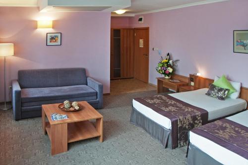 Hotel Real - main image