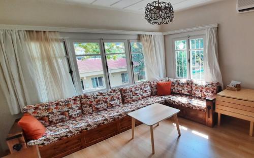 Charming Anatolian House in Çengelköy - image 11