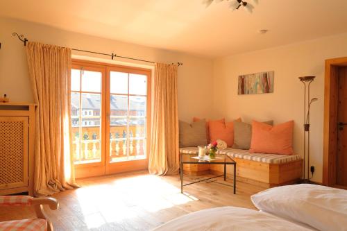 383643391 Hotel Maier zum Kirschner