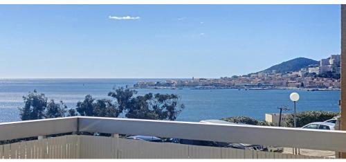 F2 proche plages, vue mer - Location saisonnière - Ajaccio