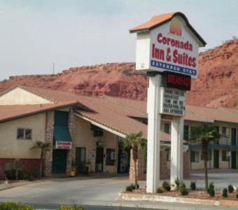 Coronada Inn & Suites