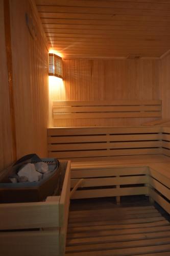 ซาวน่า, Abi Green Hotel Prevallë (Abi Green Hotel Prevalle) in ลูบิจเด