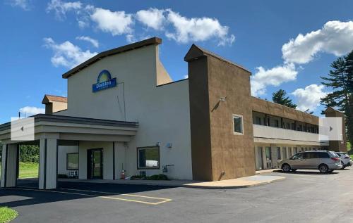 Days Inn by Wyndham Bellville Mansfield