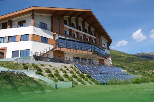 . Abi Green Hotel Prevallë