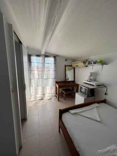Hotel Damo 5