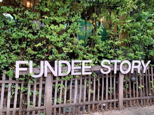 Fundee Story Guesthouse Bamboo House in Chiang mai old town