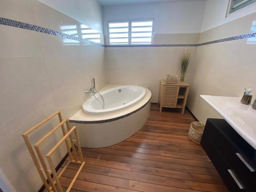 Bany, KREOLITA in Remire-Montjoly