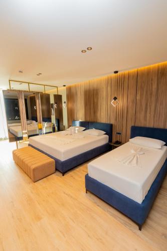383660449 Esbjerg Hotel