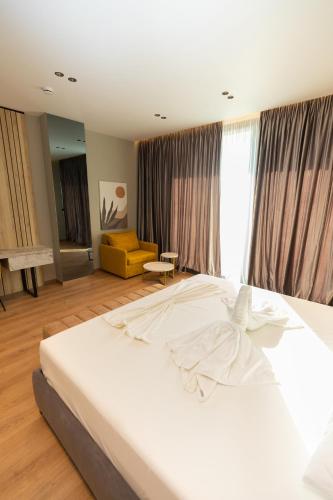 383660578 Esbjerg Hotel