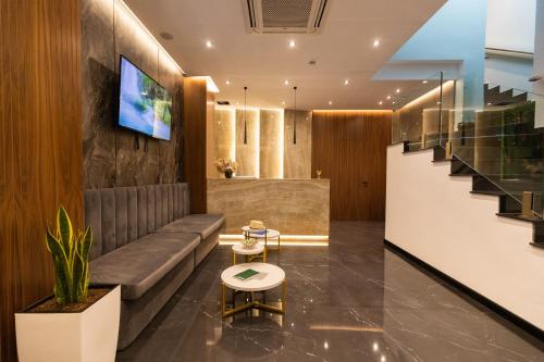 383660934 Esbjerg Hotel
