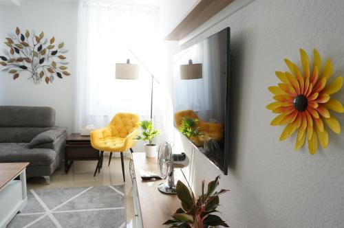 Mein Apartment Flowers mit Kamin, bis 10 Personen in Frankenthal, Deutschland