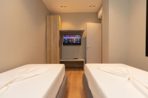 383666582 Esbjerg Hotel