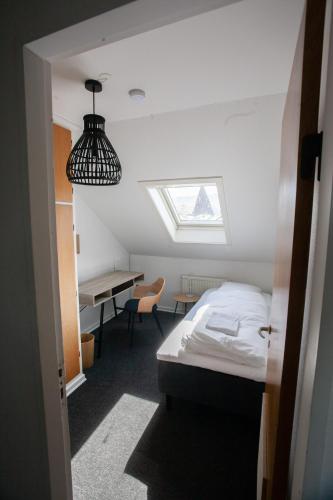 The Bird / Guesthouse / 10 min Walk Downtown in Tórshavn