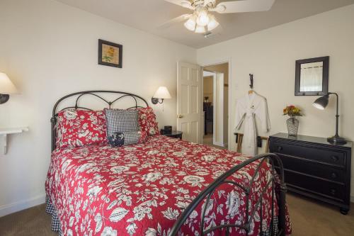 Deluxe Suite image 3