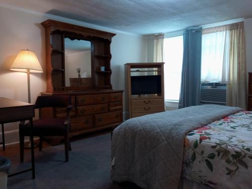 1 queen bed