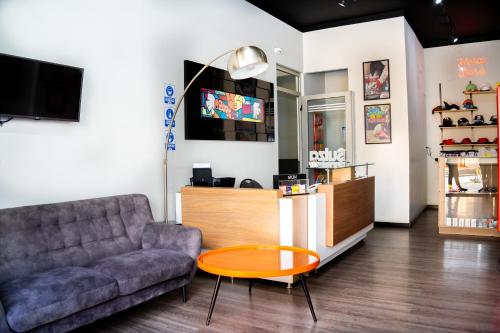 . HotelSuizaApartamentos