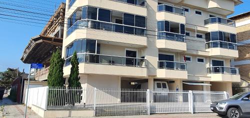 APARTAMENTO DE 3 DORM - CANTO GRANDE (BOMBINHAS/SC)
