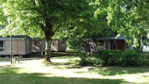 Camping Onlycamp le Petit Bocage - Camping - Essarts-en-Bocage