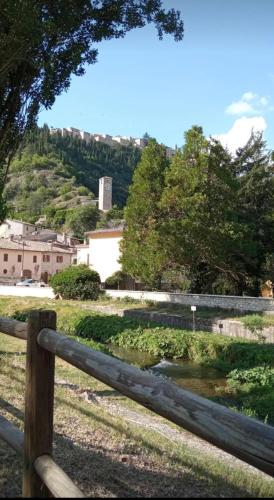 Residence il giardino sul fiume Nera