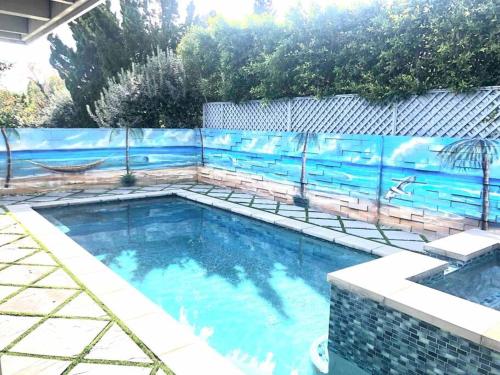 Luxury house pool & Spa 10 mins from Hollywood & Universal Studios