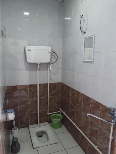 Azimut, Jalal-Abad (foto 4)