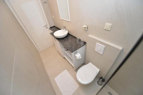 Apartments Langust - image 14